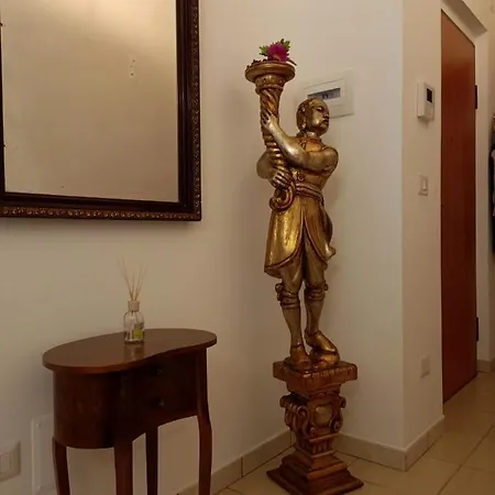 Le Ginestre Apartment