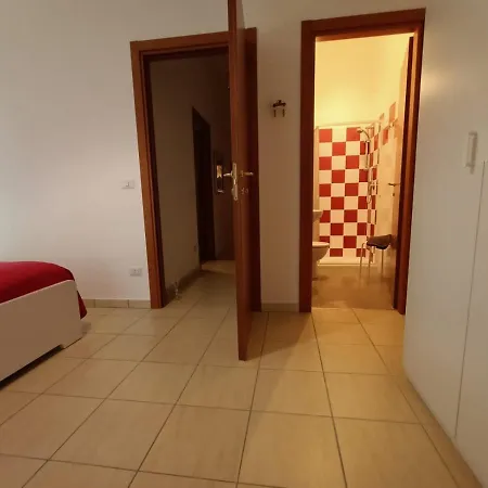 Le Ginestre Apartment *
